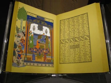 O conjunto de xadrez Shahnameh