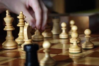 מהי הפרכת מלכודת טראקסלר בשחמט?